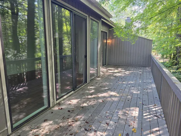 $2,100 | 5 Paddington Place, Chapel Hill, NC 27517