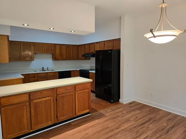 $2,100 | 5 Paddington Place, Chapel Hill, NC 27517