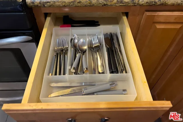 $4,995 | 11257 Collett Avenue, Granada Hills, CA 91344