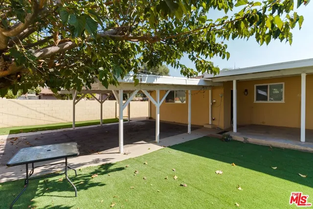 $4,995 | 11257 Collett Avenue, Granada Hills, CA 91344