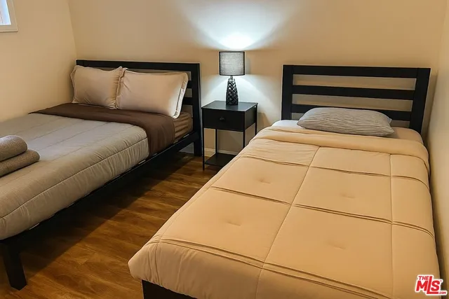 $4,995 | 11257 Collett Avenue, Granada Hills, CA 91344