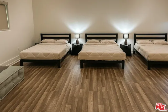 $4,995 | 11257 Collett Avenue, Granada Hills, CA 91344