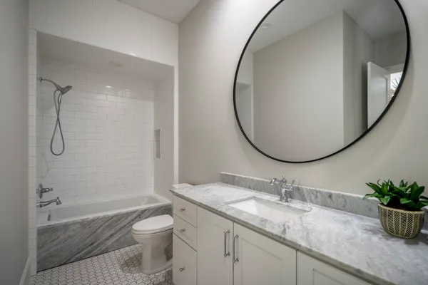 $2,695,000 | 3438 West Benders Landing Boulevard, Spring, TX 77386
