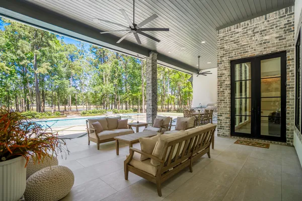 $2,695,000 | 3438 West Benders Landing Boulevard, Spring, TX 77386