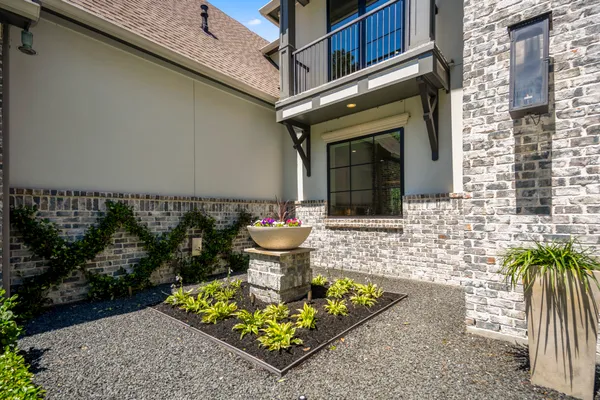 $2,695,000 | 3438 West Benders Landing Boulevard, Spring, TX 77386