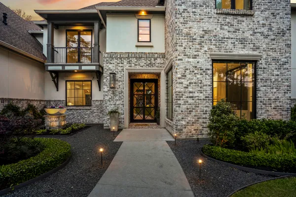 $2,695,000 | 3438 West Benders Landing Boulevard, Spring, TX 77386