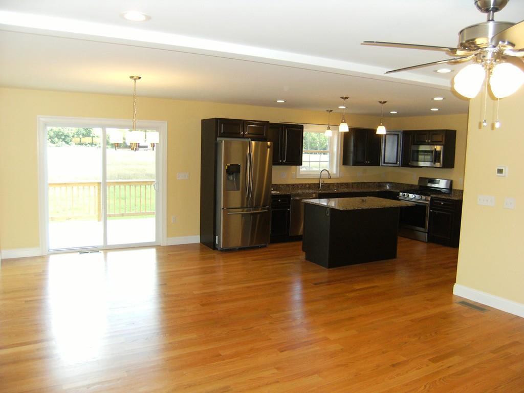 45 Furrowtown Road Westfield, MA 01085 - Photo 4 of 25 Gallery Image 4