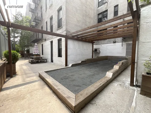 $525,000 | 24-39 38th Street, Unit D7 | Astoria