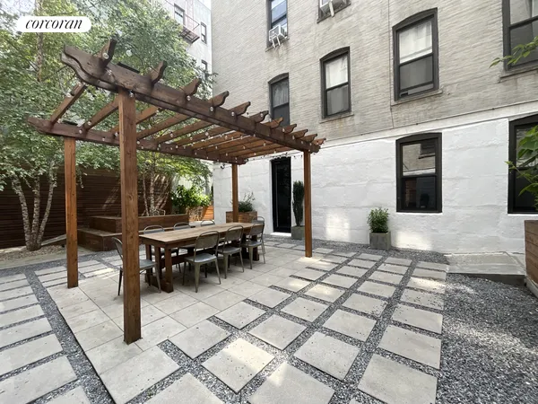 $525,000 | 24-39 38th Street, Unit D7 | Astoria