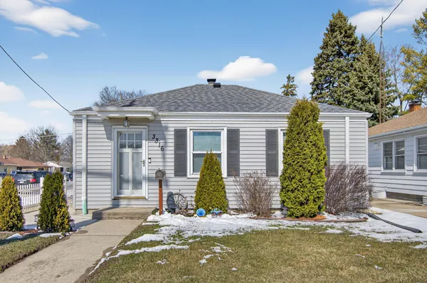 $229,900 | 3316 Durand Avenue, Racine, WI 53405