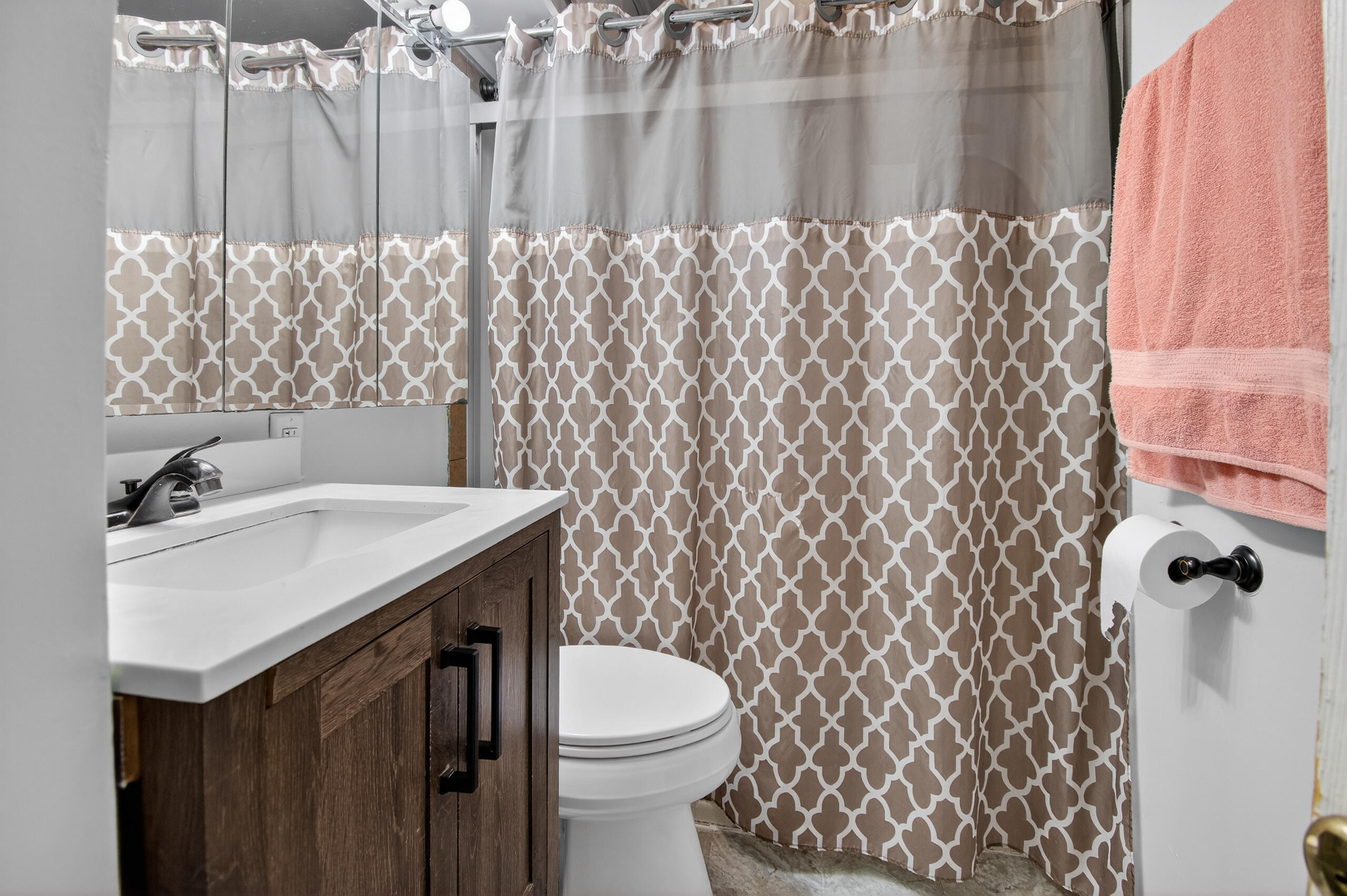 3316 Durand Avenue Racine, WI 53405 - Photo 17 of 23 DSC_7309