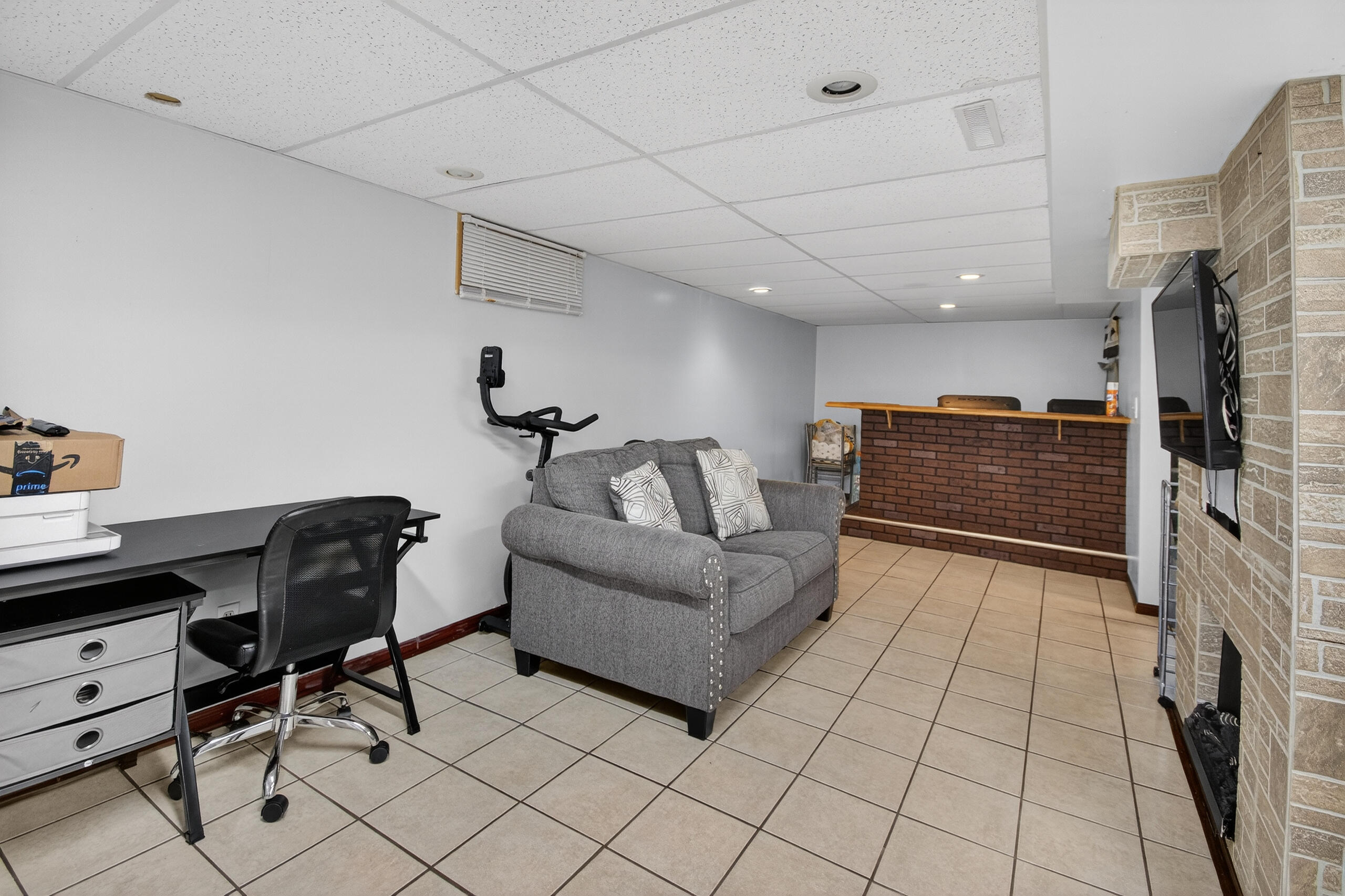 3316 Durand Avenue Racine, WI 53405 - Photo 21 of 23 DSC_7336