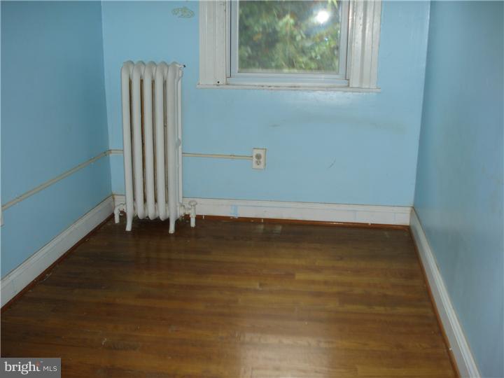 63 Sunshine Road Upper Darby, PA 19082 - Photo 4 of 10 Bedroom 2