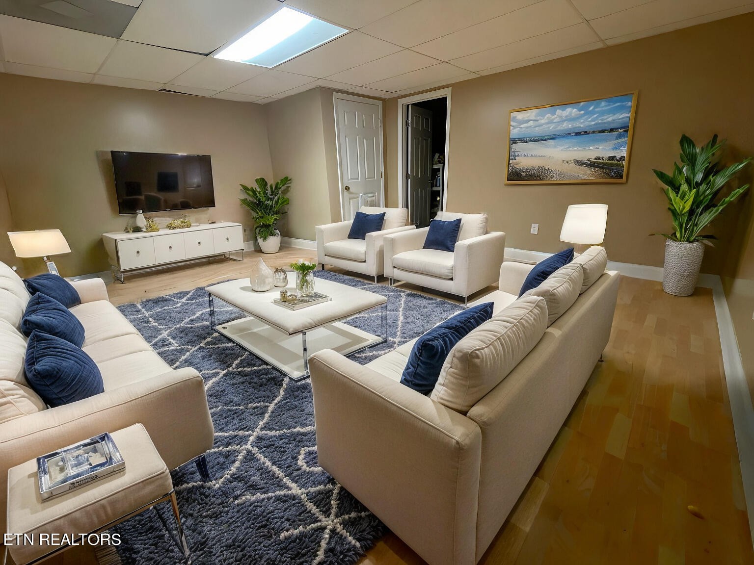 5409 Old Niles Ferry Road Maryville, TN 37801 - Photo 34 of 43 a living room with furniture and a flat screen tv