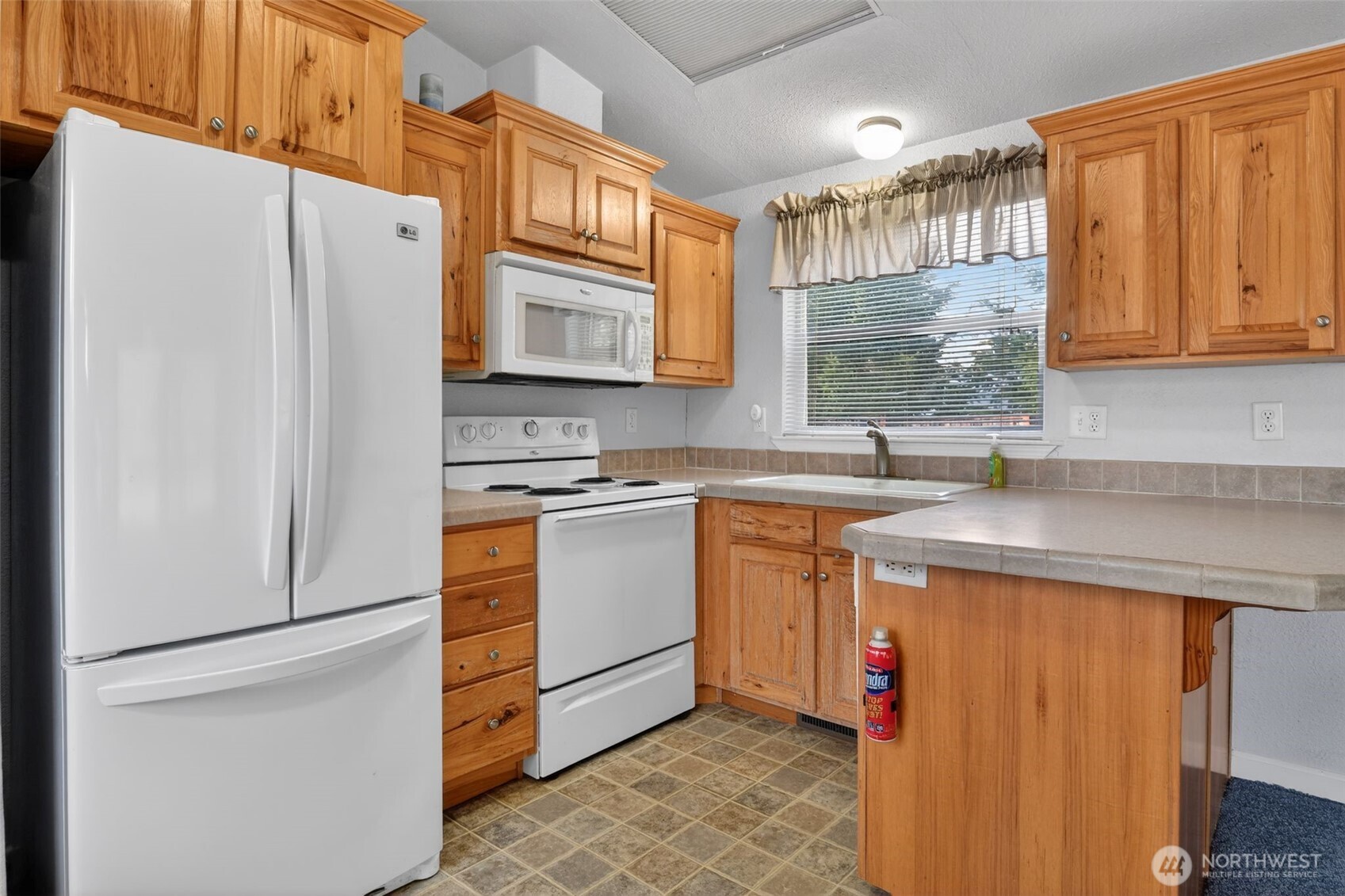 2830 Southwest Christmas Tree Lane Port Orchard, WA 98367 - Photo 37 of 39