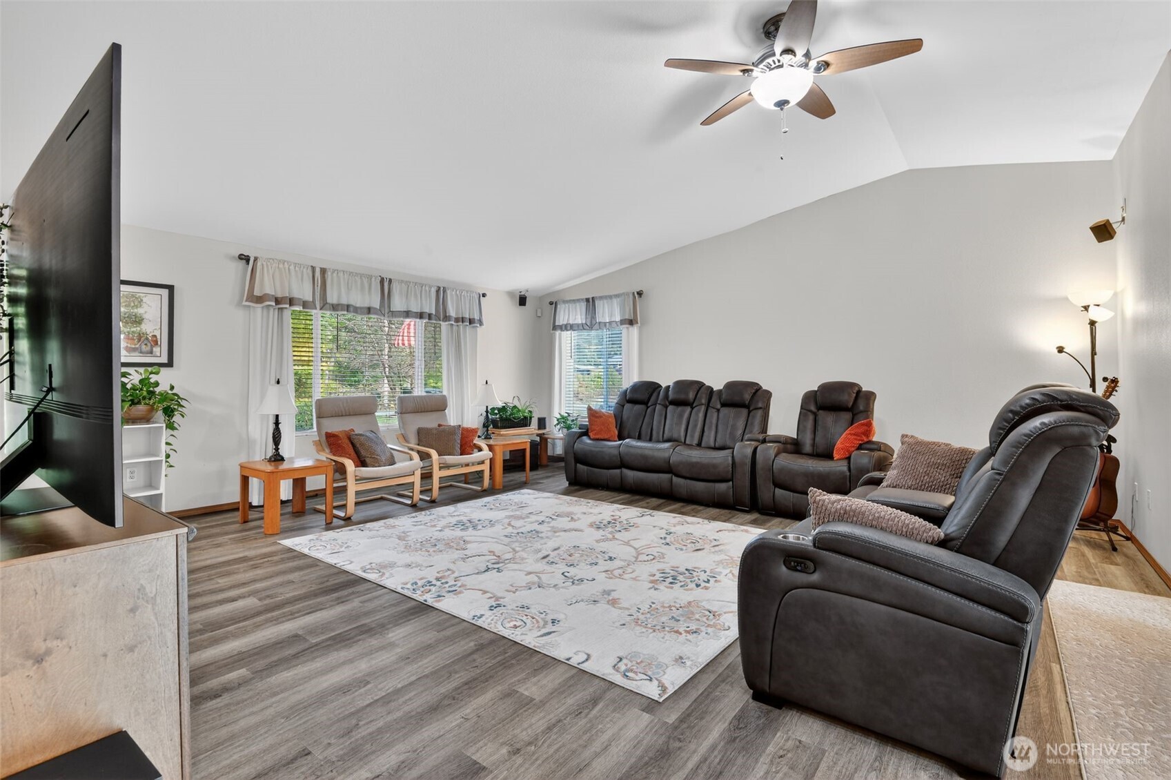 2830 Southwest Christmas Tree Lane Port Orchard, WA 98367 - Photo 9 of 39