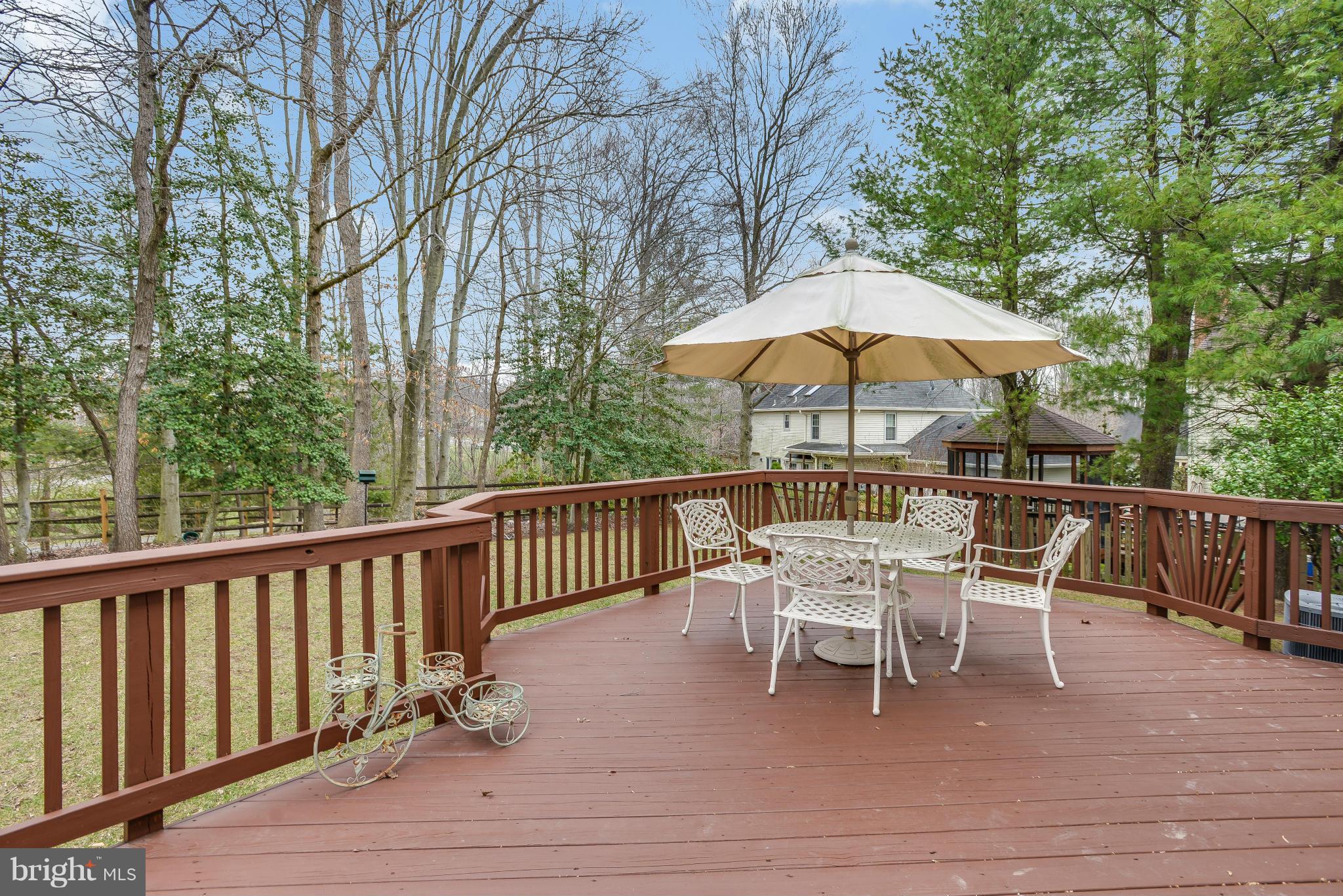 7724 Huntsman Boulevard Springfield, VA 22153 - Photo 3 of 30 Rear Deck View