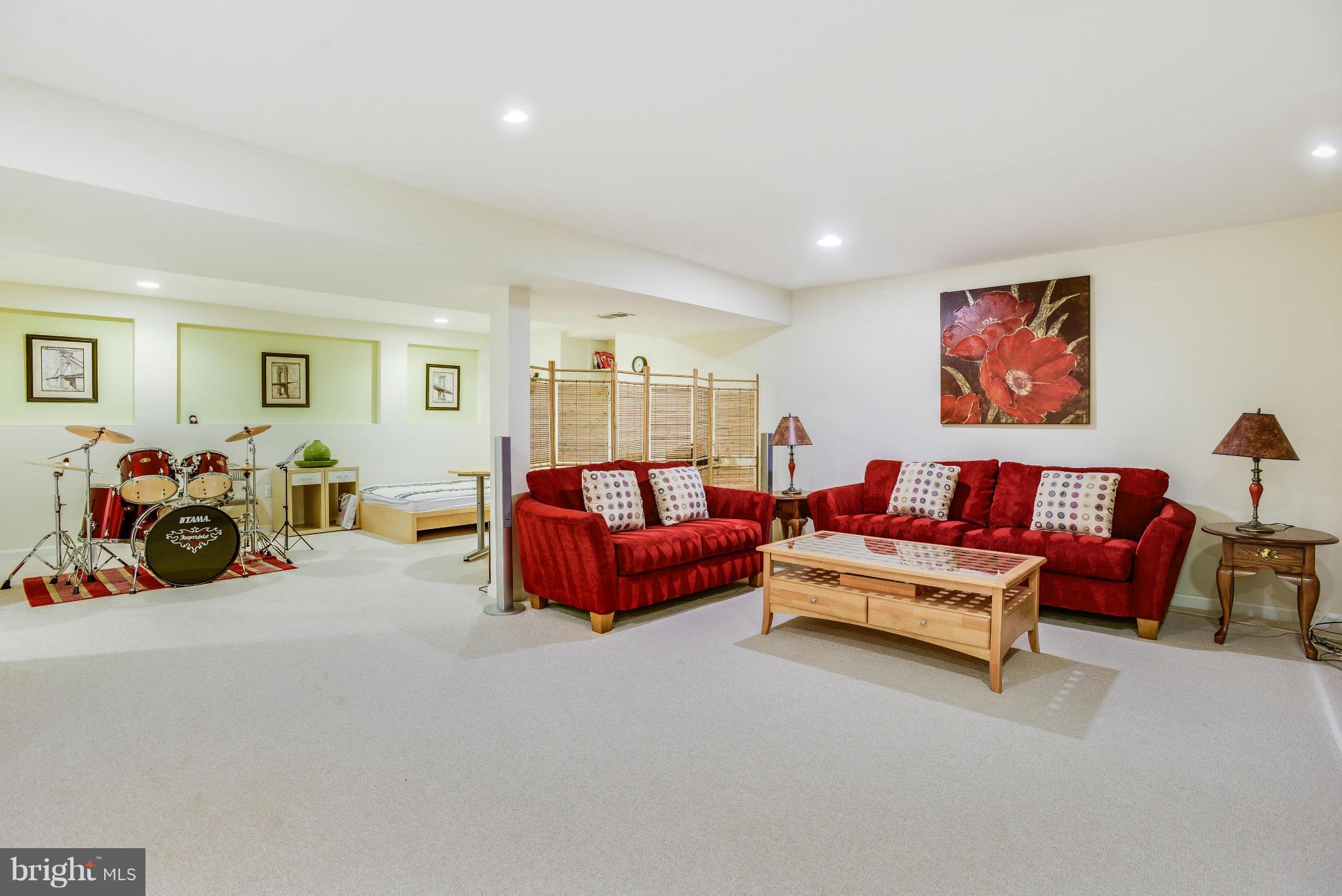 7724 Huntsman Boulevard Springfield, VA 22153 - Photo 26 of 30 Basement