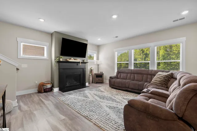 $367,000 | 148 Walking Stick Way, Pelzer, SC 29669