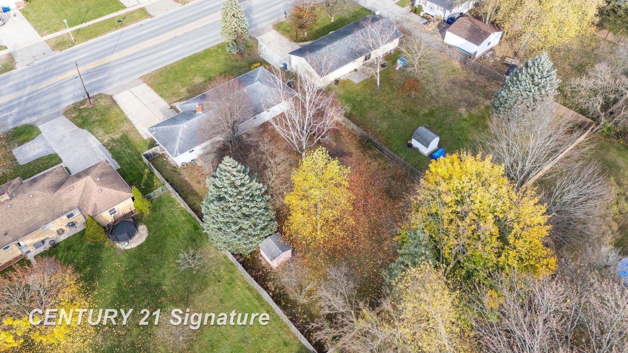 4571 Shattuck Road Saginaw, MI 48603 - Photo 23 of 27 50161200-c755832e-6a6a-4a12-898b-05d06edb02cc.JPG