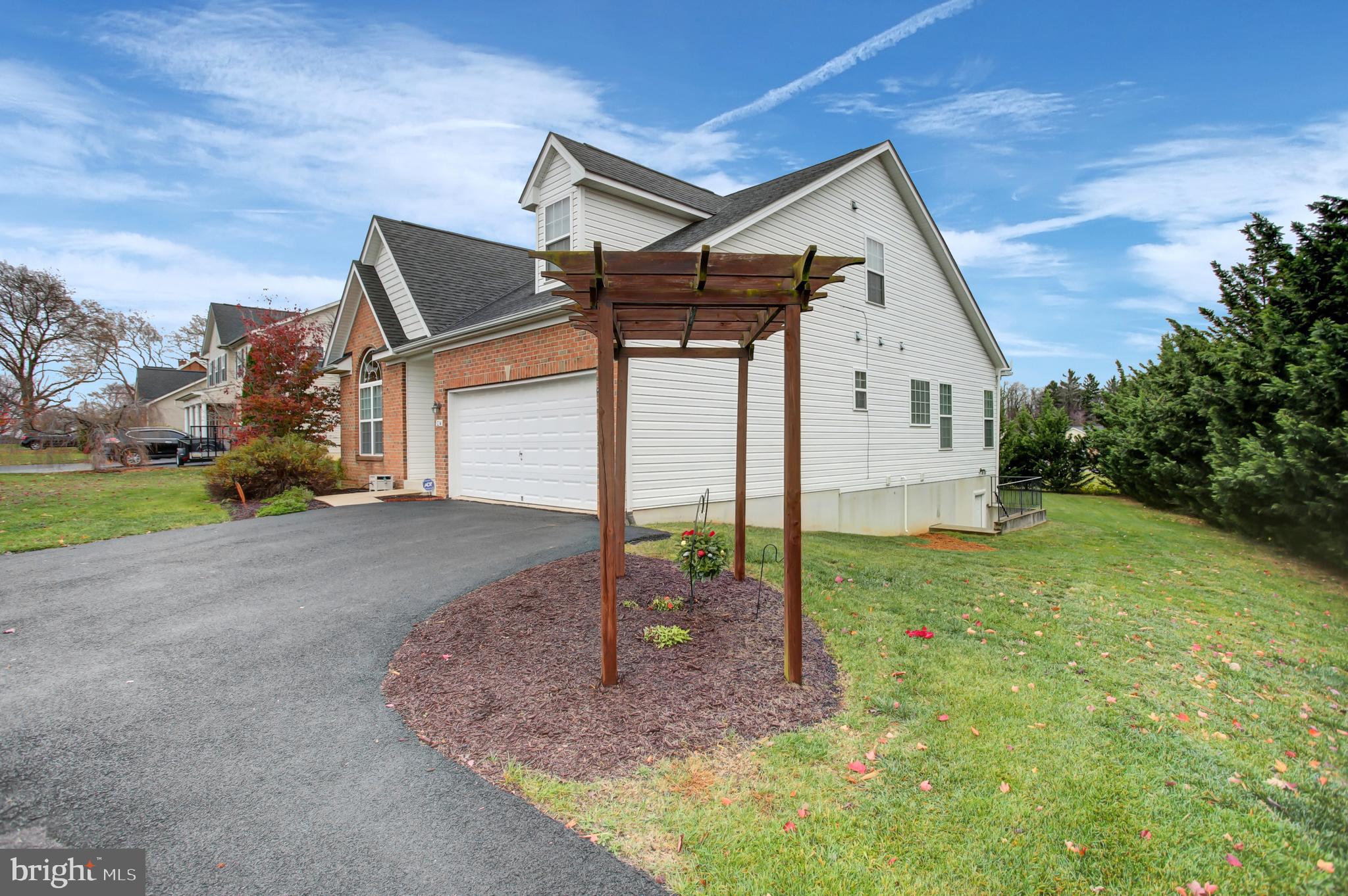 3234 Scotland Road Chambersburg, PA 17202 - Photo 5 of 57 Gallery Image 5