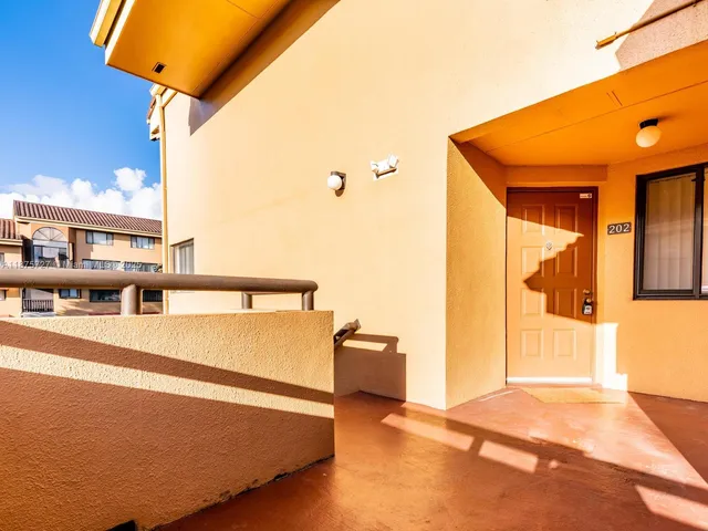 a view of an outdoor space