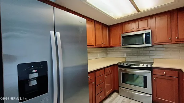 $200,000 | 103 North Courageous Court, Unit 103, Jacksonville, FL 32233