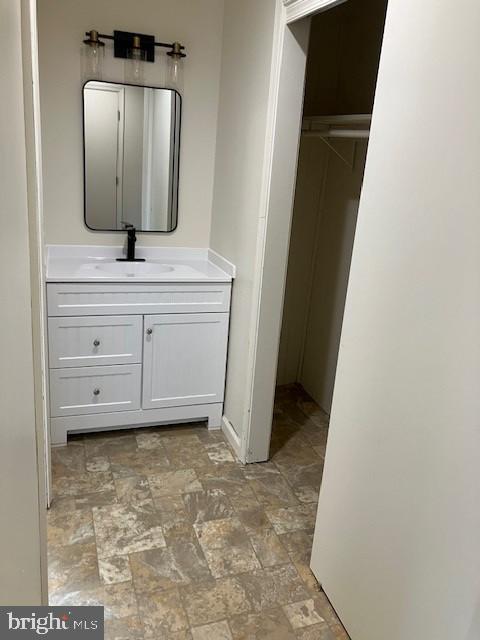 121 Church Road Warwick, MD 21912 - Photo 16 of 29 a bathroom with a sink and a mirror