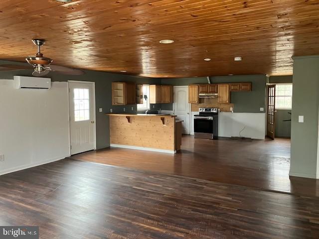 121 Church Road Warwick, MD 21912 - Photo 21 of 29 a view of a living room and kitchen with wooden floor