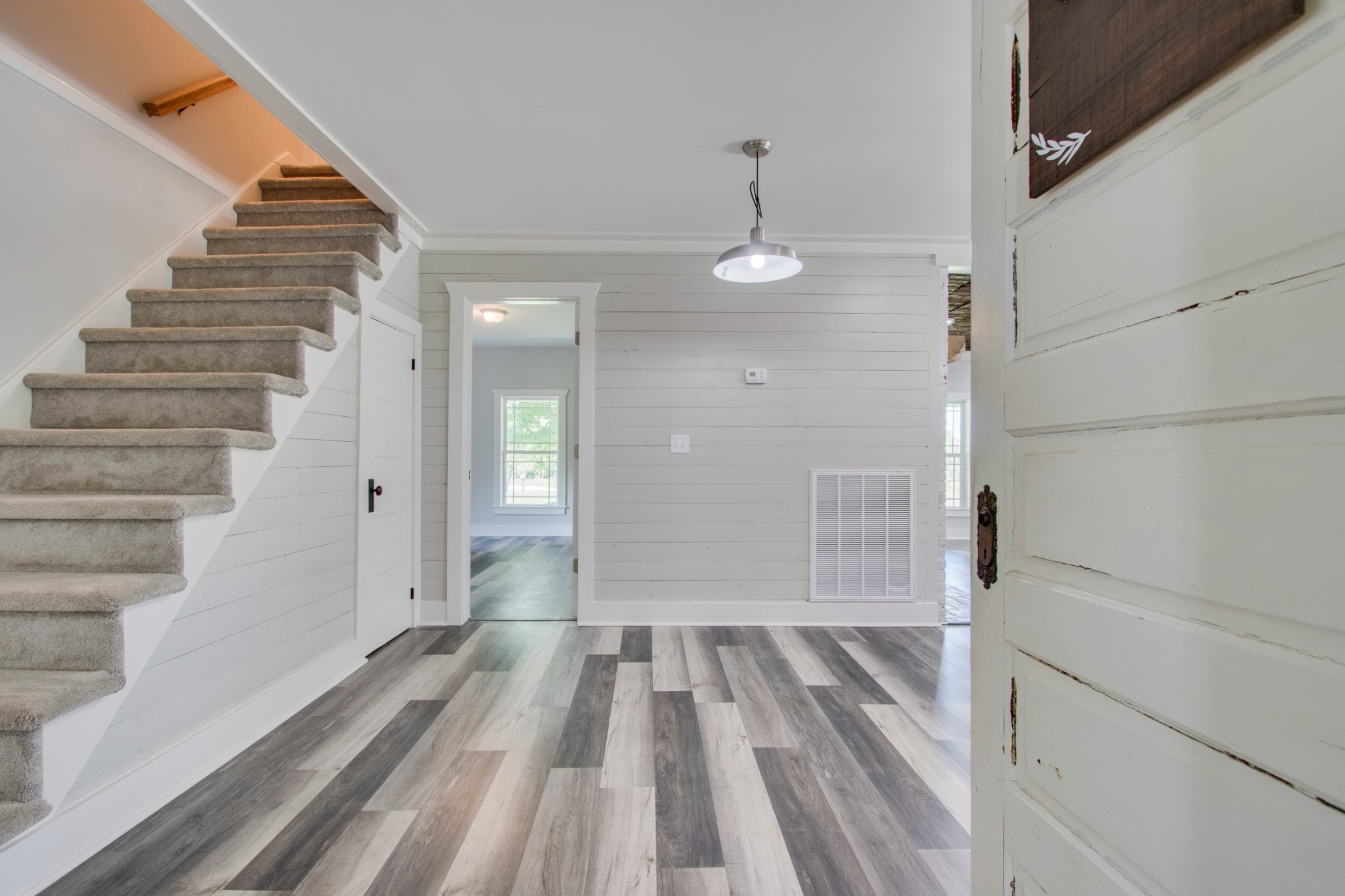 851 Sullivan Bend Road Mount Juliet, TN 37122 - Photo 23 of 50 a view of entryway with wooden floor