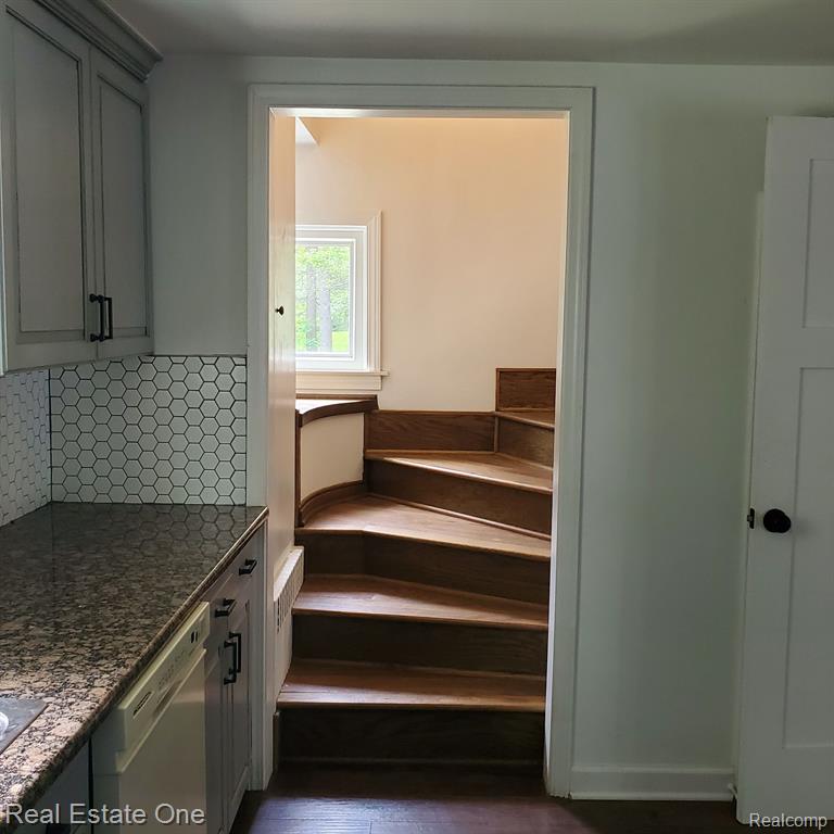 249 West Buell Road Oakland, MI 48363 - Photo 41 of 72