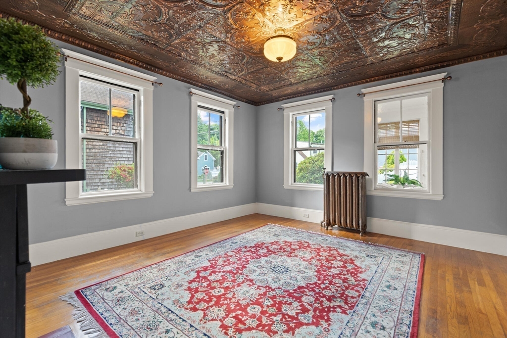 96 John Street Reading, MA 01867 - Photo 8 of 35 Gallery Image 8