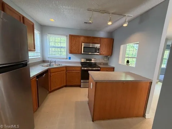$2,300 | 6229 Creekbrooke Court, Browns Summit, NC 27214