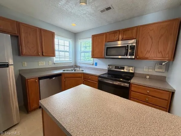 $2,300 | 6229 Creekbrooke Court, Browns Summit, NC 27214