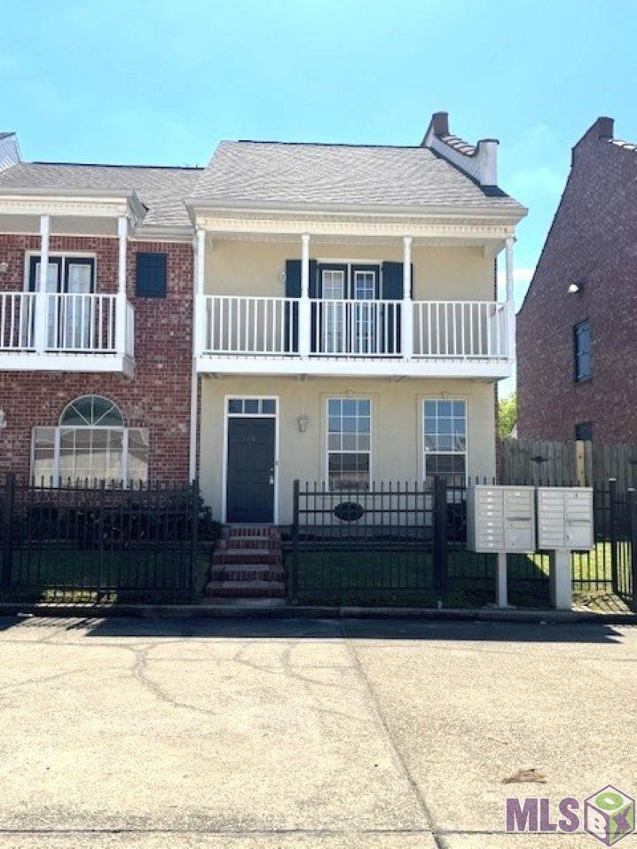 151 Aspen Square, Unit B10 Denham Springs, LA 70726 - Photo 2 of 28