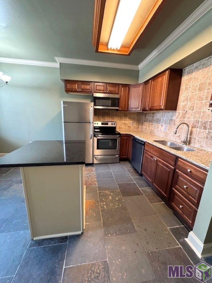 151 Aspen Square, Unit B10 Denham Springs, LA 70726 - Photo 10 of 28