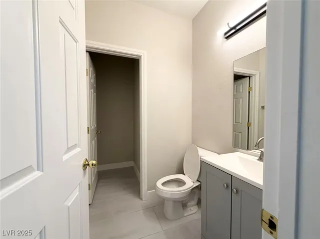 $2,180 | 7928 Dexter Falls Street, Las Vegas, NV 89149