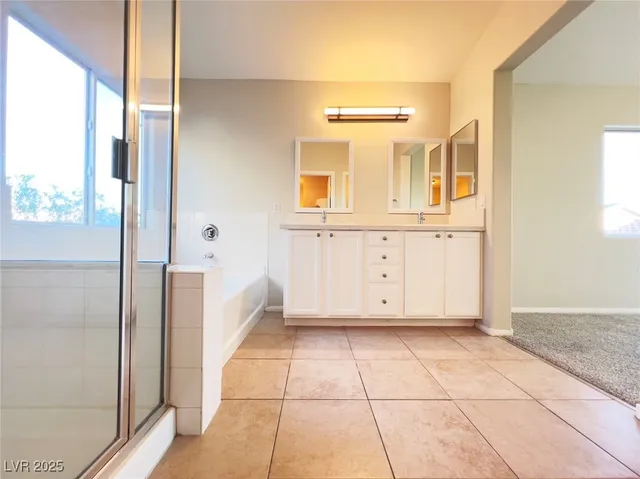 $2,180 | 7928 Dexter Falls Street, Las Vegas, NV 89149