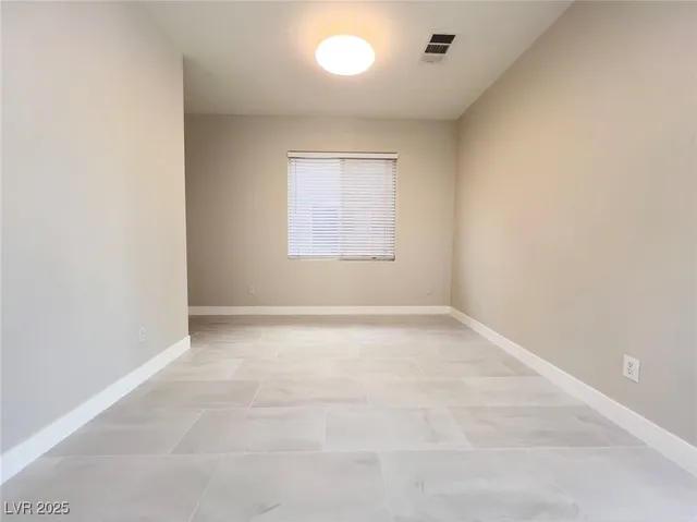 $2,180 | 7928 Dexter Falls Street, Las Vegas, NV 89149