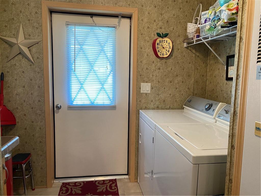 332 Iron Bite Drive Tarrs, PA 15688 - Photo 17 of 19 a view of washer and dryer