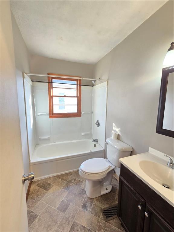 401 West 1st Street Cherryvale, KS 67335 - Photo 9 of 14