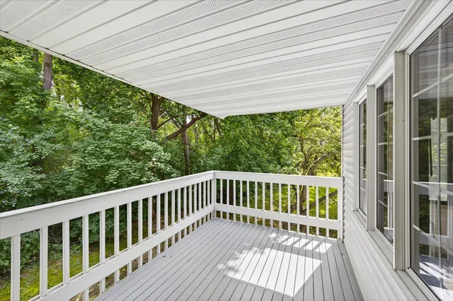 $197,900 | 3551 Blue Jay Way, Unit 201, Eagan, MN 55123