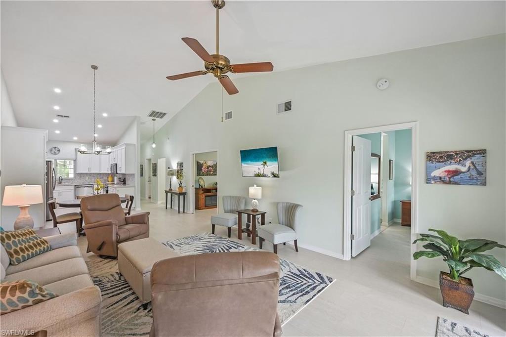 657 St Andrews Boulevard Naples, FL 34113 - Photo 7 of 37