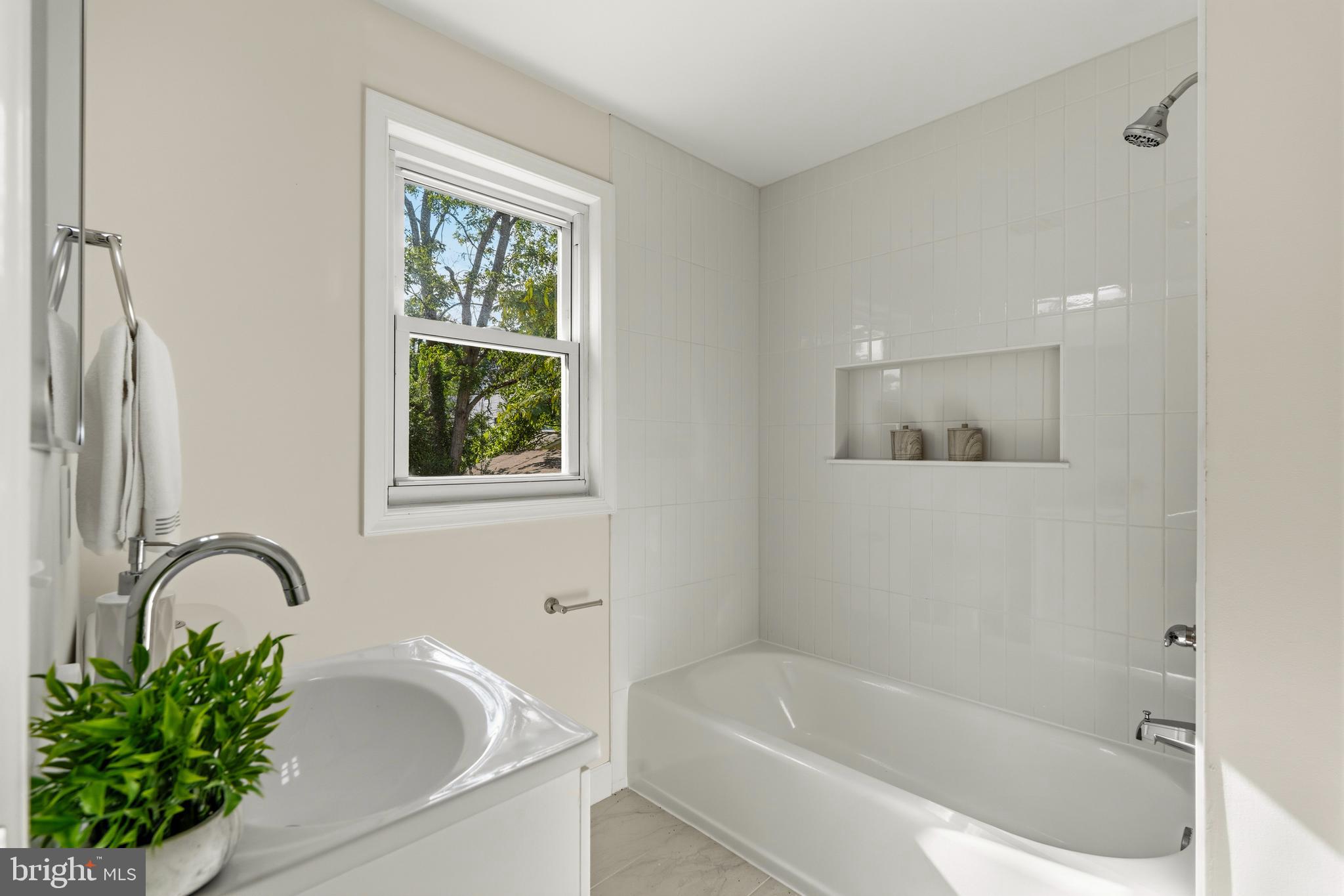 2834 Summerfield Road Falls Church, VA 22042 - Photo 19 of 30 Gallery Image 19