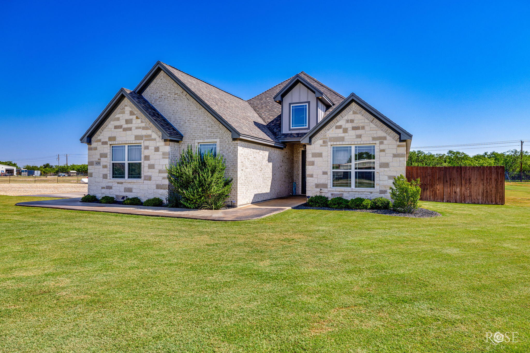 6201 Chalimar Road San Angelo, TX 76904 - Photo 3 of 72 3-web-or-mls-image - 1-3