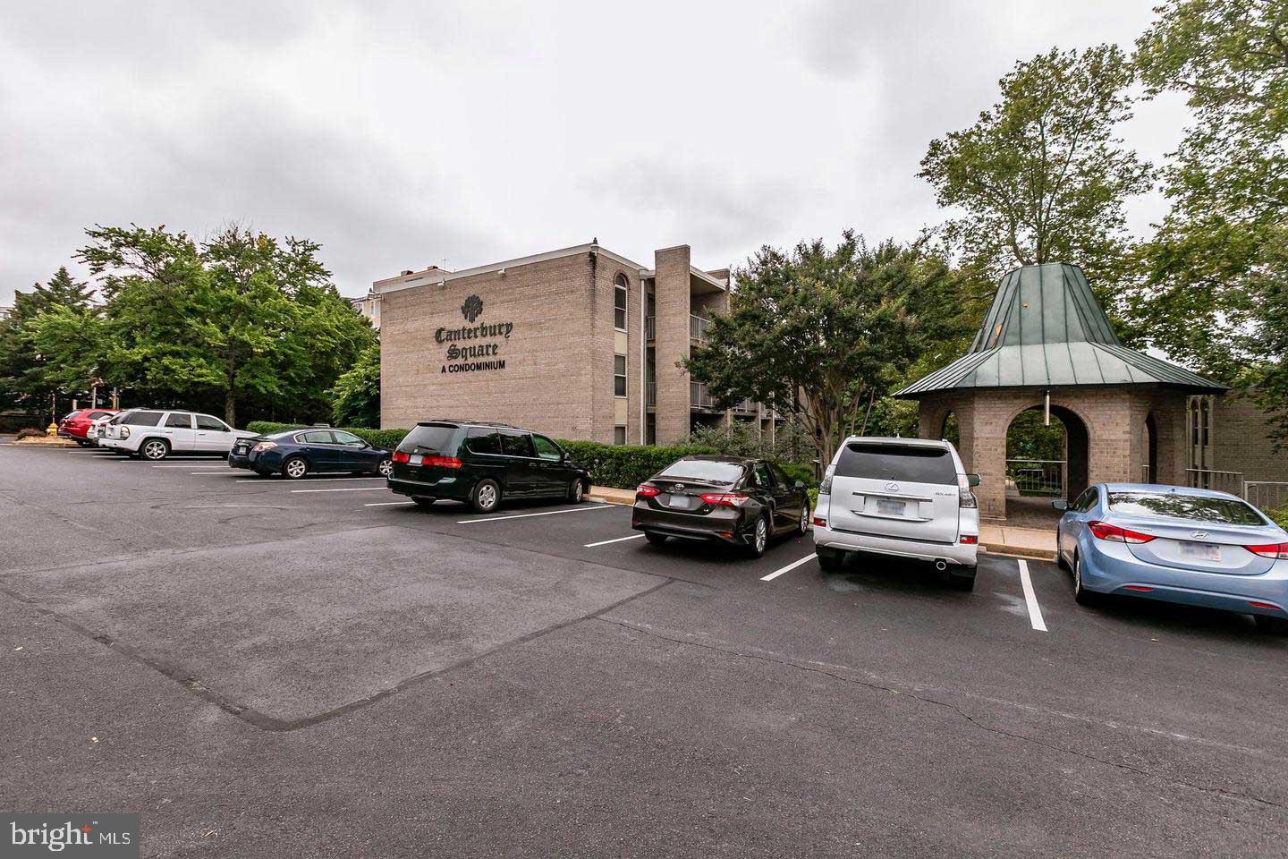 1 Canterbury Square, Unit 101 Alexandria, VA 22304 - Photo 20 of 26