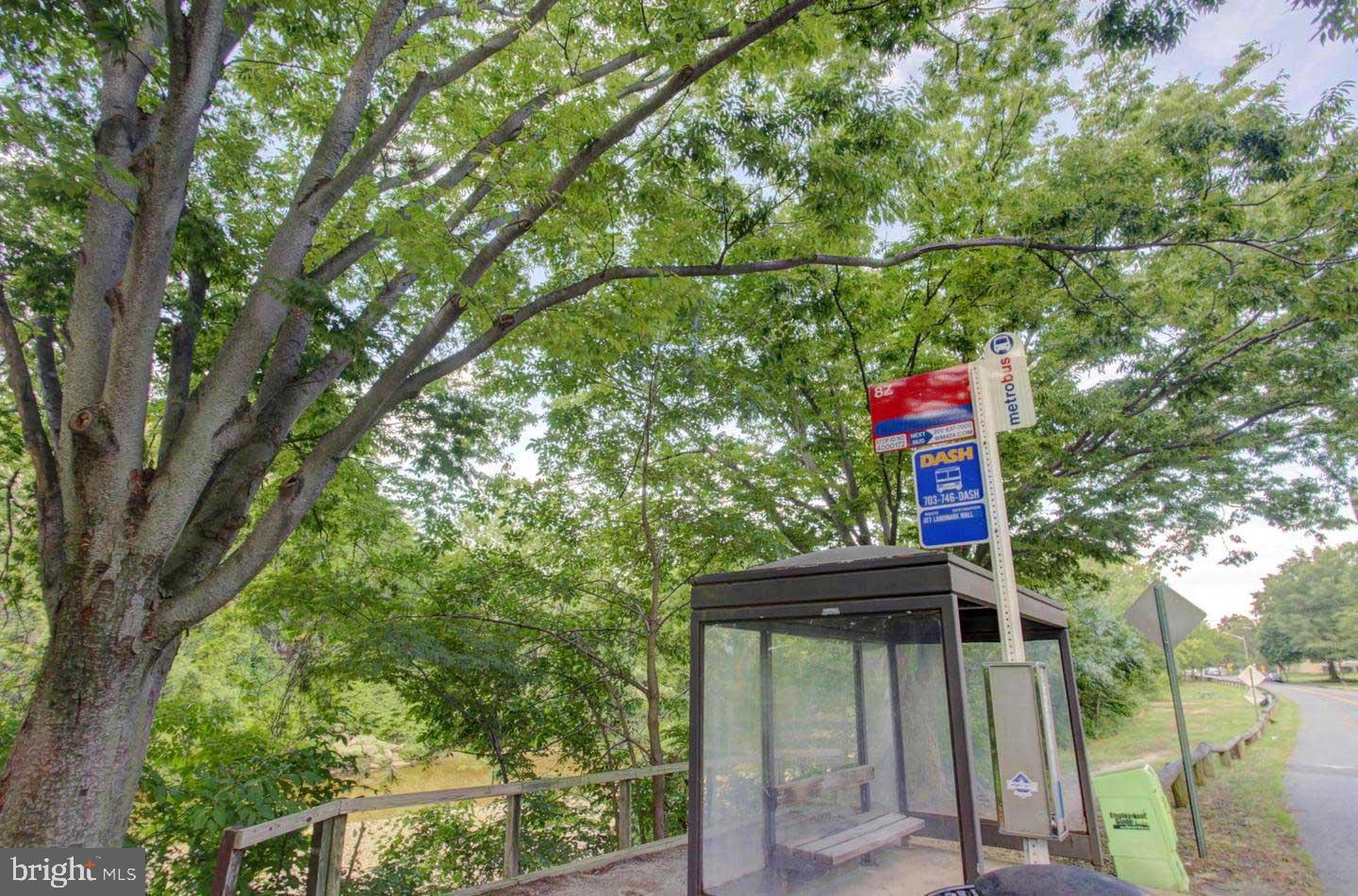 1 Canterbury Square, Unit 101 Alexandria, VA 22304 - Photo 23 of 26