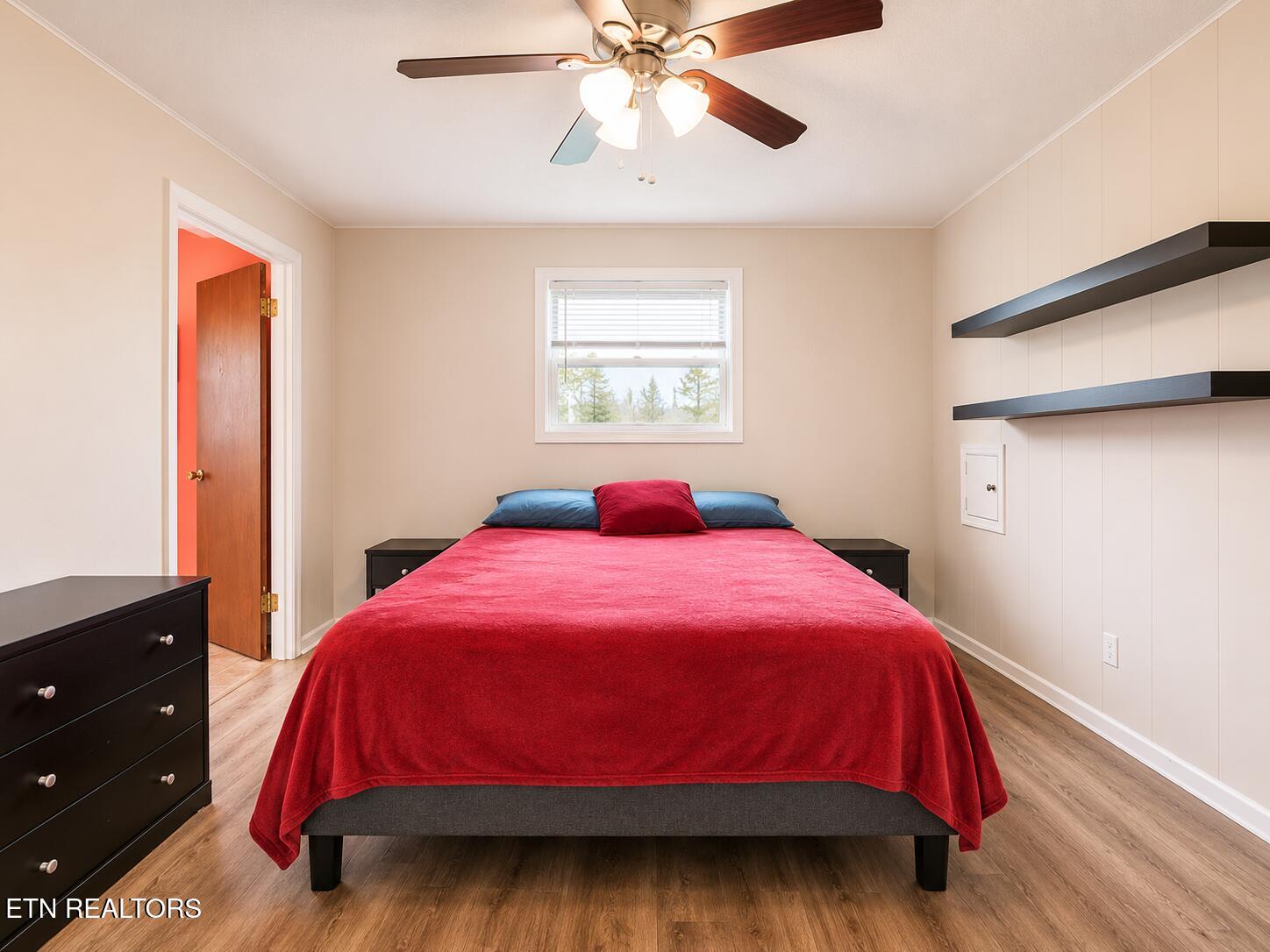 194 Meadowview Lane Decatur, TN 37322 - Photo 30 of 42 main bedroom