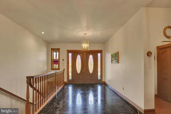 $3,995,000 | 656 Airport Drive, Mifflintown, PA 17059