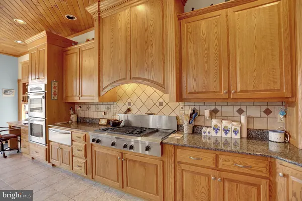 $3,995,000 | 656 Airport Drive, Mifflintown, PA 17059